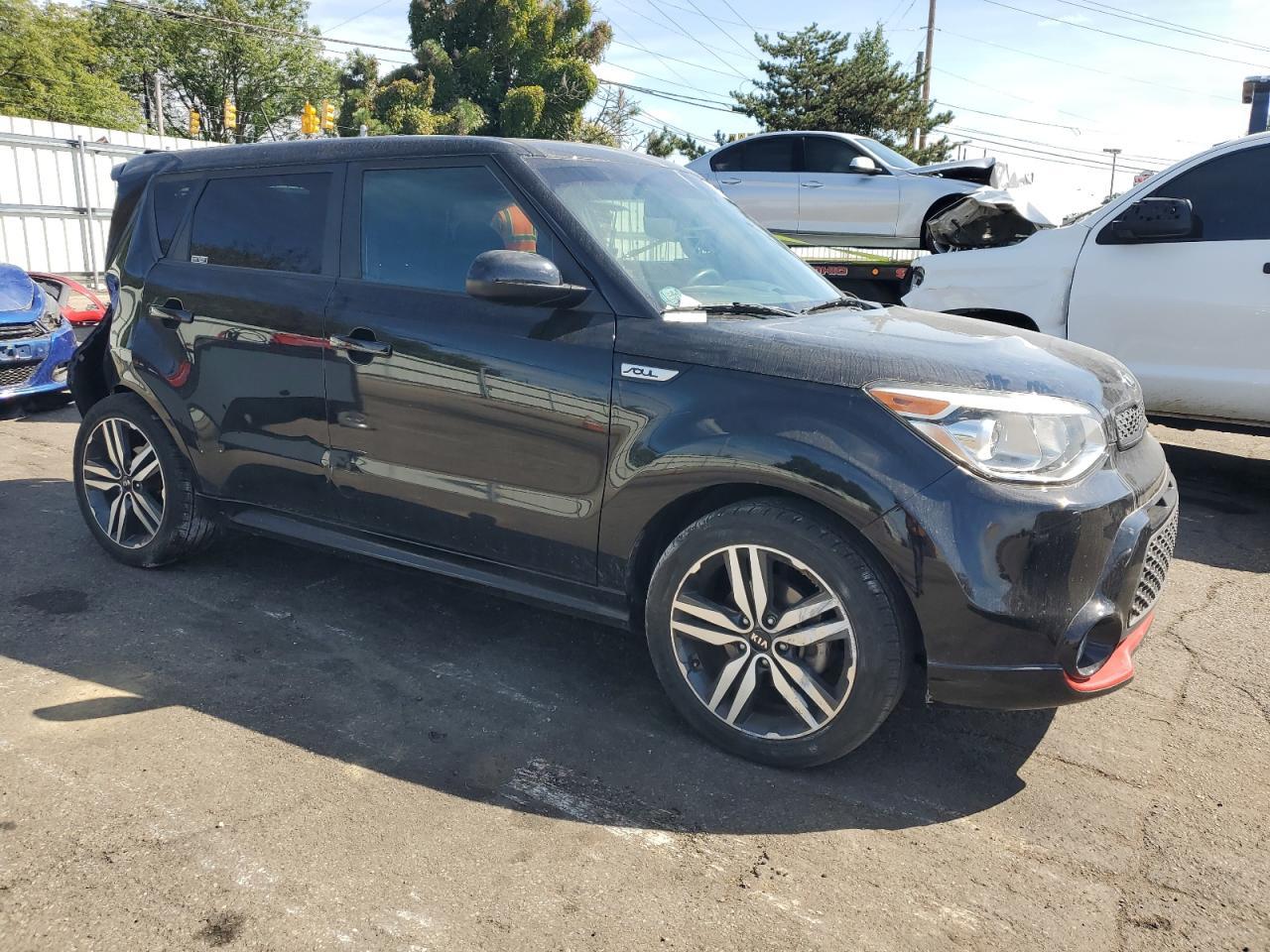 2016 KIA SOUL