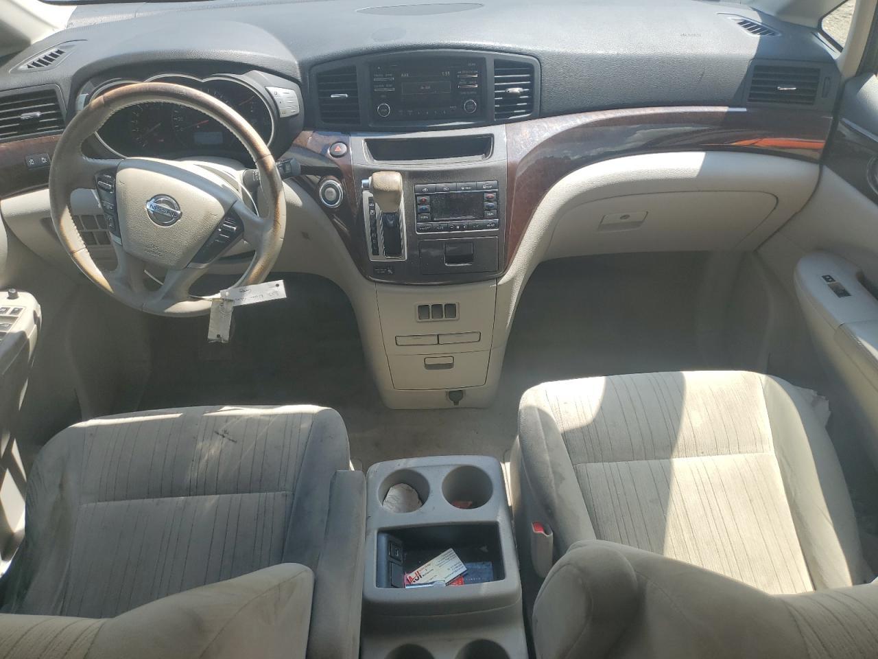 2013 NISSAN Quest