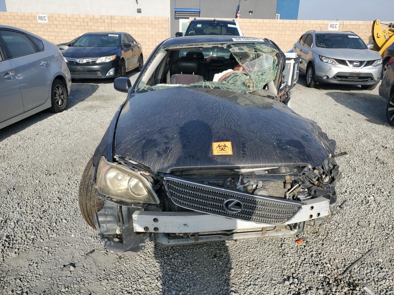 2001 LEXUS IS 300