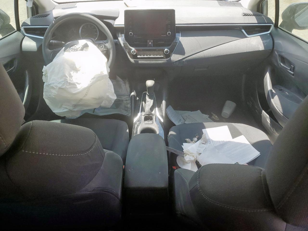 2022 TOYOTA COROLLA