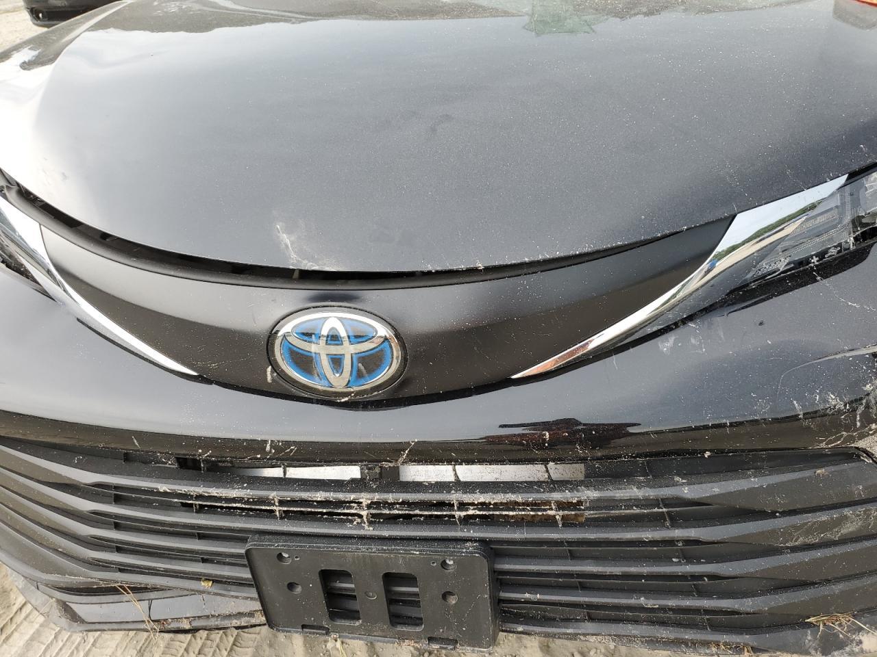 2022 TOYOTA SIENNA