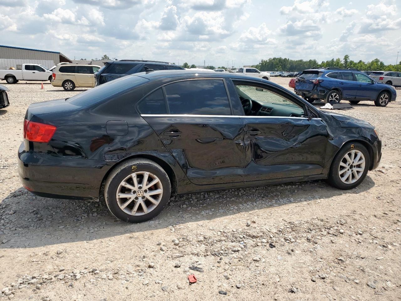 2013 VOLKSWAGEN JETTA