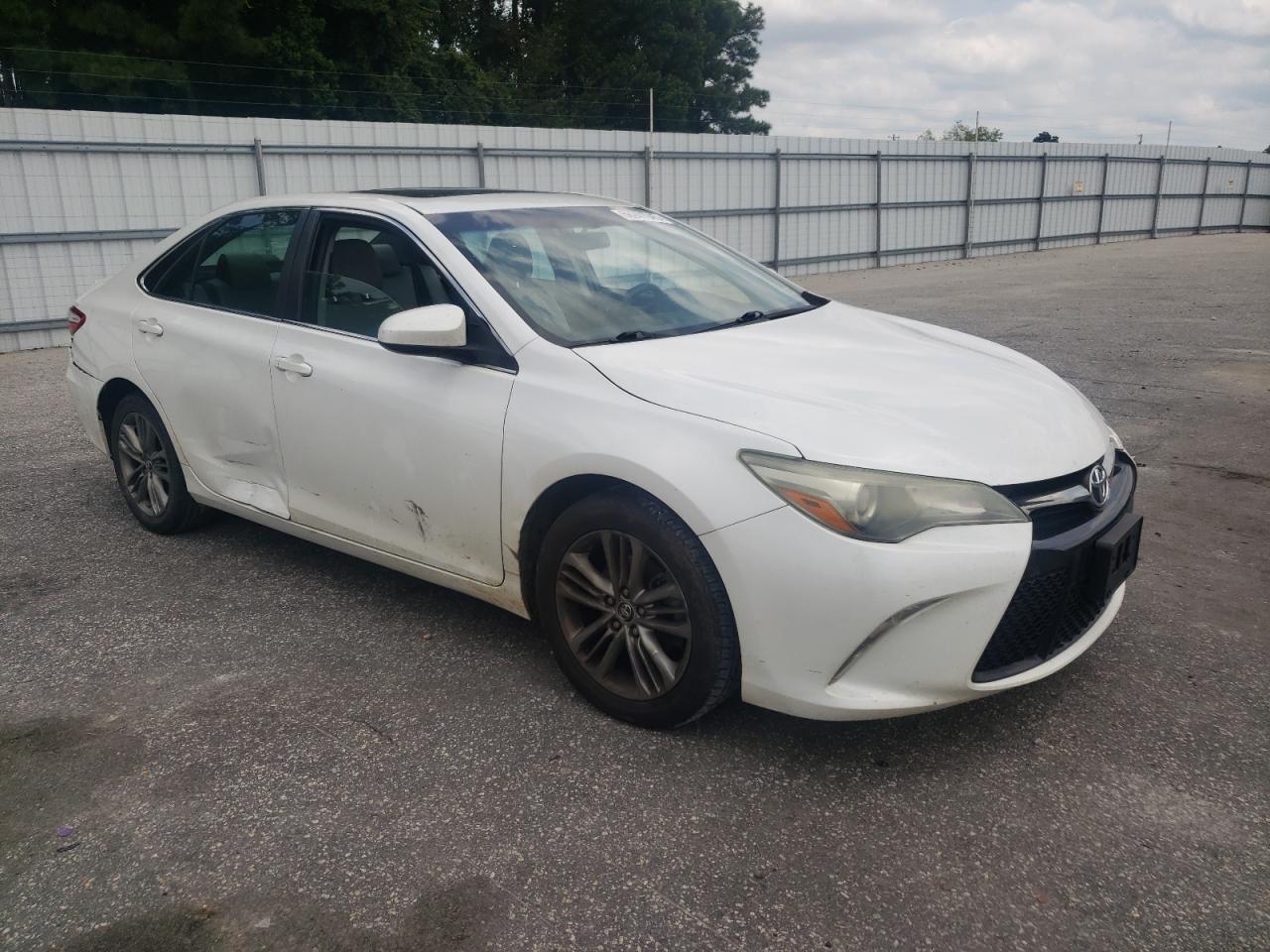 2015 TOYOTA CAMRY