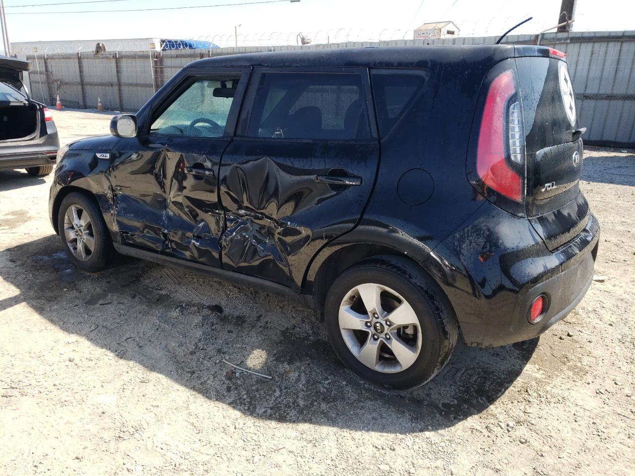 2017 KIA SOUL