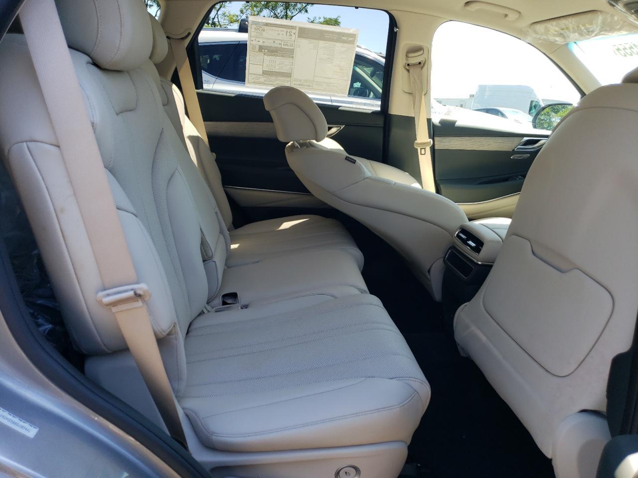 2025 GENESIS GV80