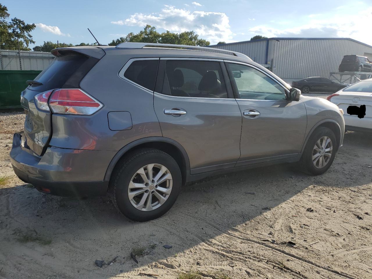 2016 NISSAN ROGUE