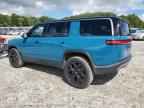 2025 RIVIAN R1s