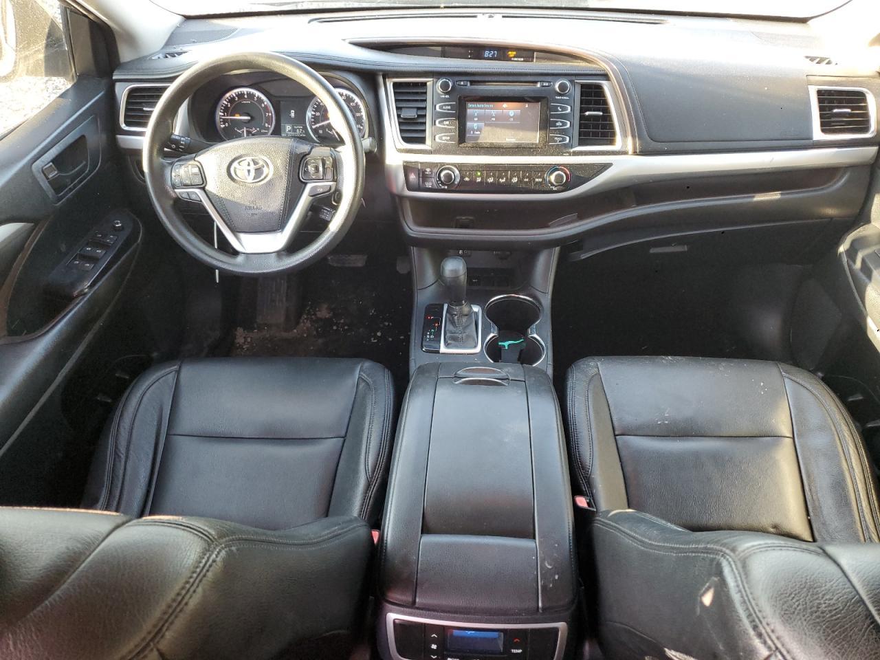 2016 TOYOTA HIGHLANDER