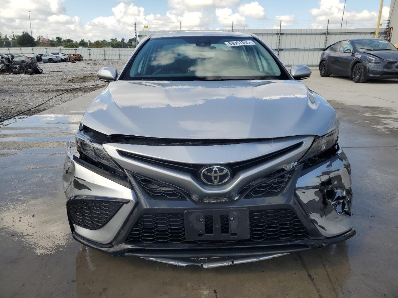 2024 TOYOTA CAMRY