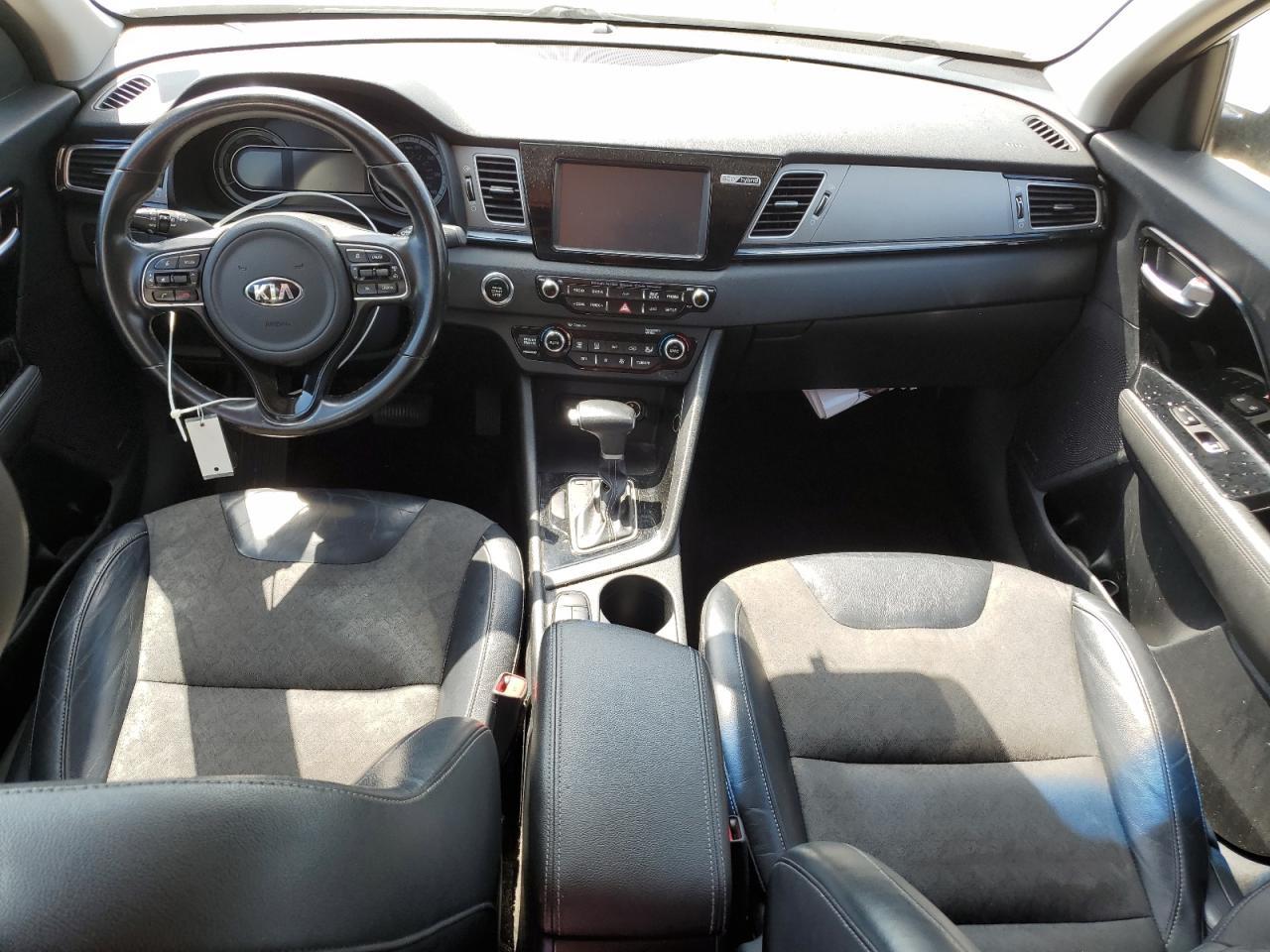 2017 KIA Niro