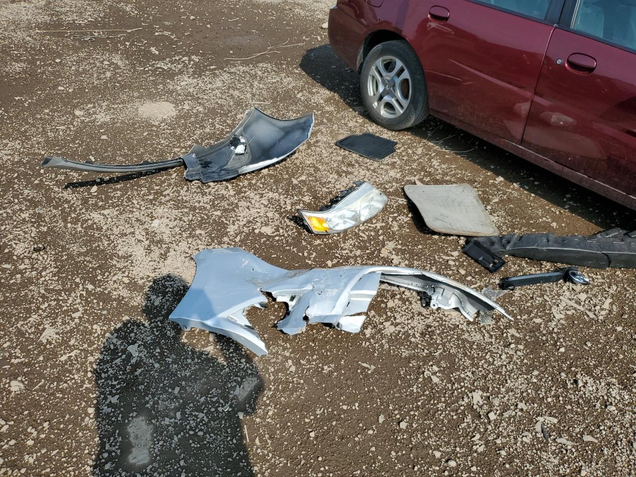 2003 SATURN Ion