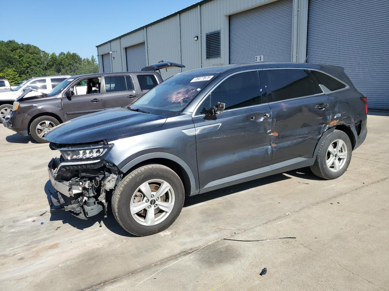 2022 KIA SORENTO