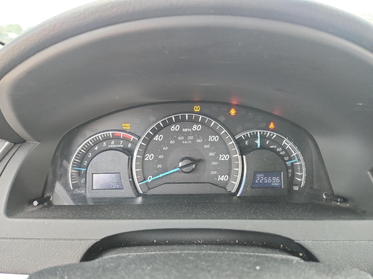 2012 TOYOTA CAMRY