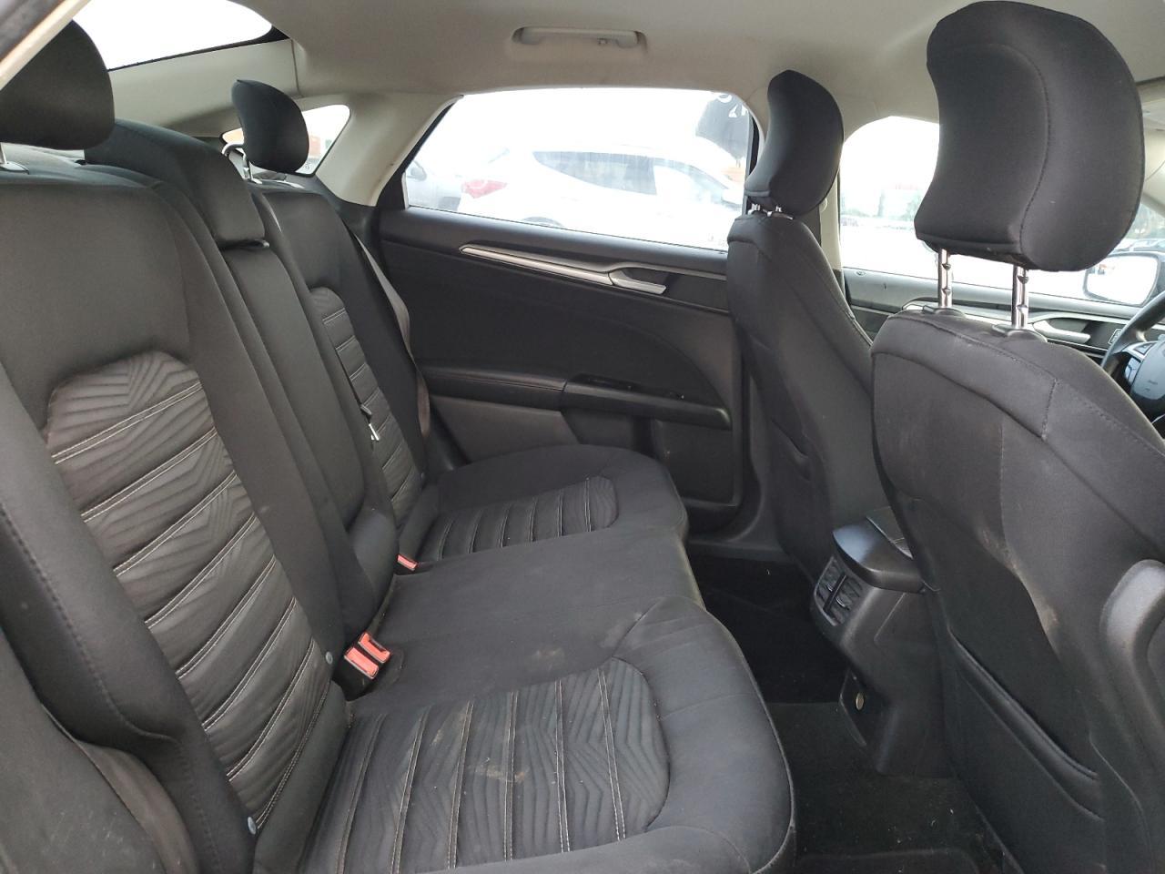 2016 FORD FUSION