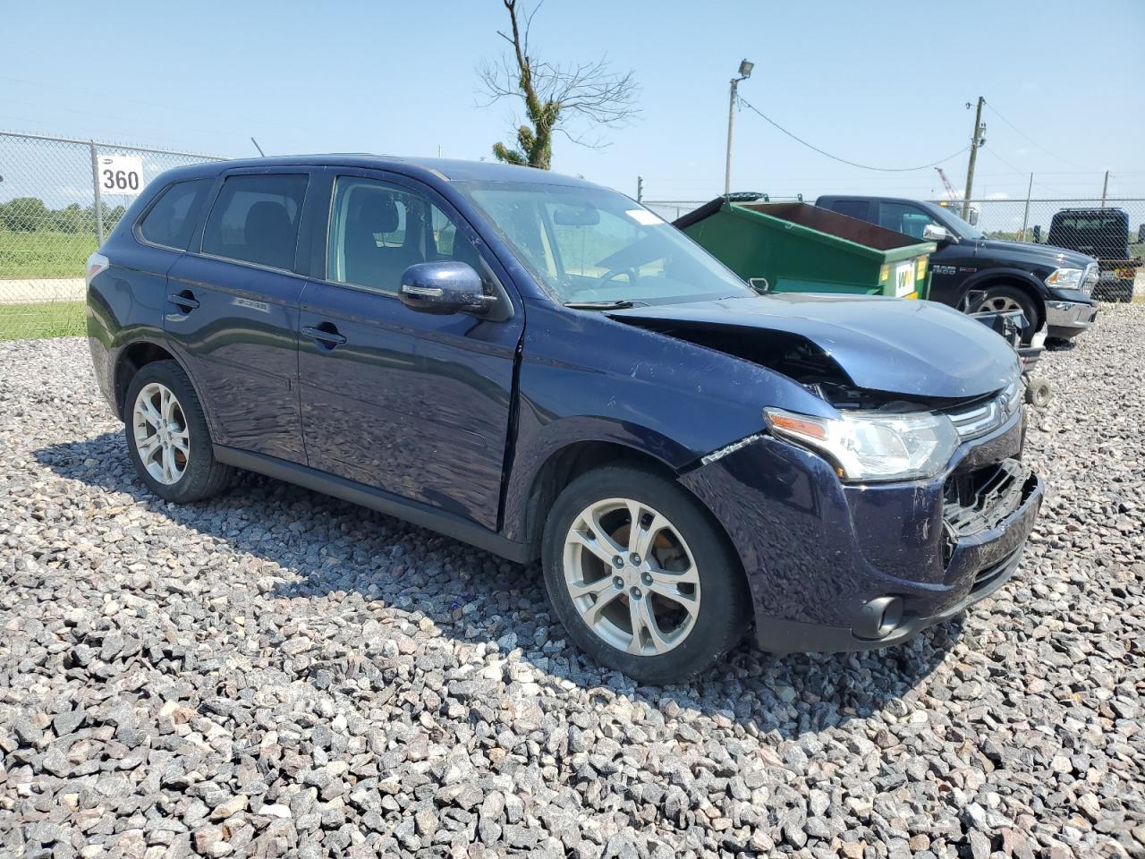 2014 MITSUBISHI outlander