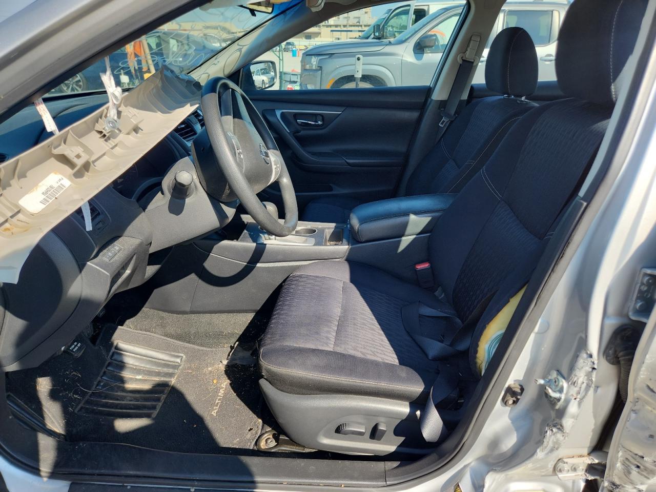 2017 NISSAN ALTIMA