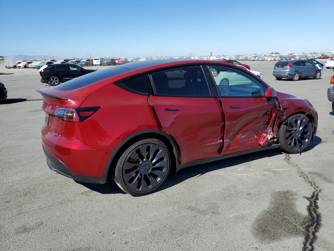 2024 TESLA MODEL Y