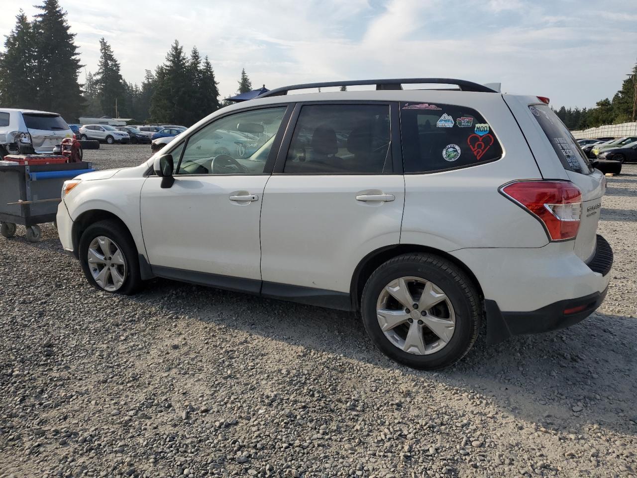 2016 SUBARU FORESTER