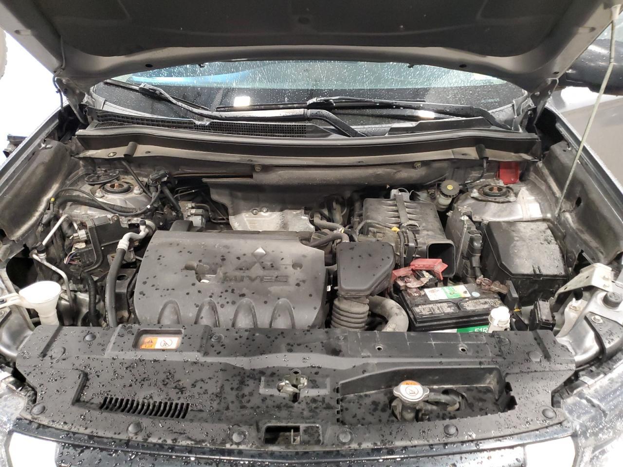 2019 MITSUBISHI outlander