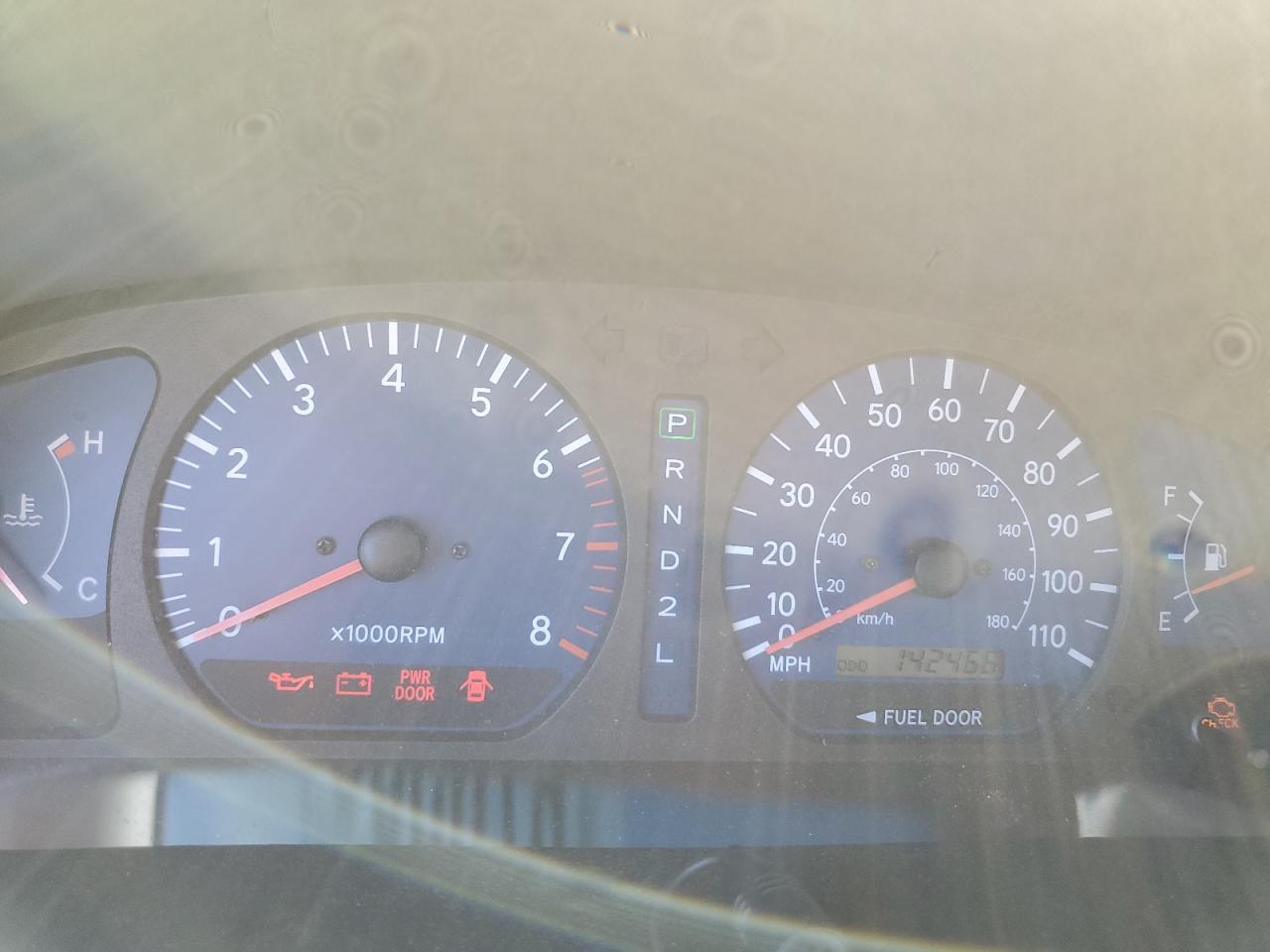 2003 TOYOTA SIENNA