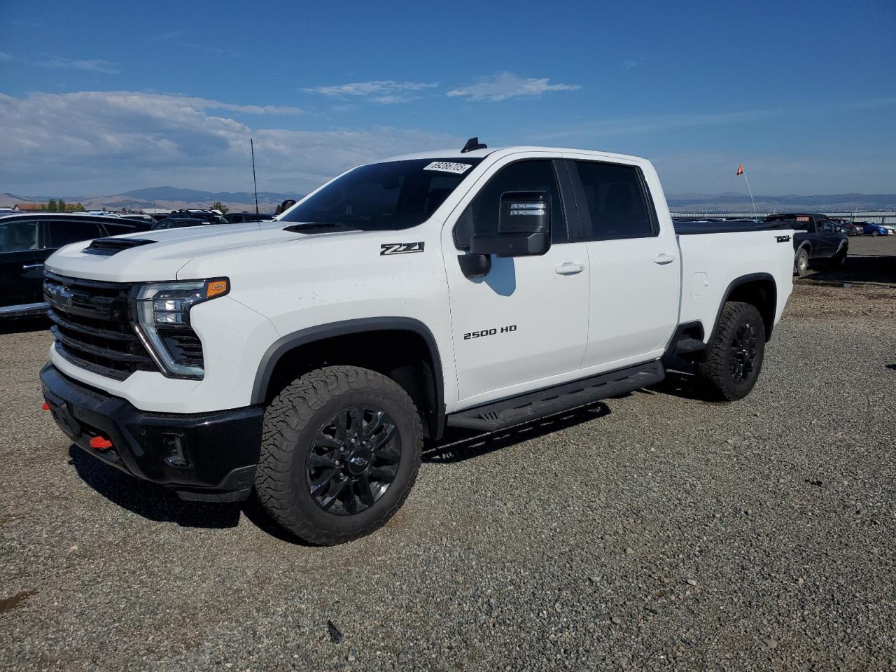 2025 CHEVROLET Silverado
