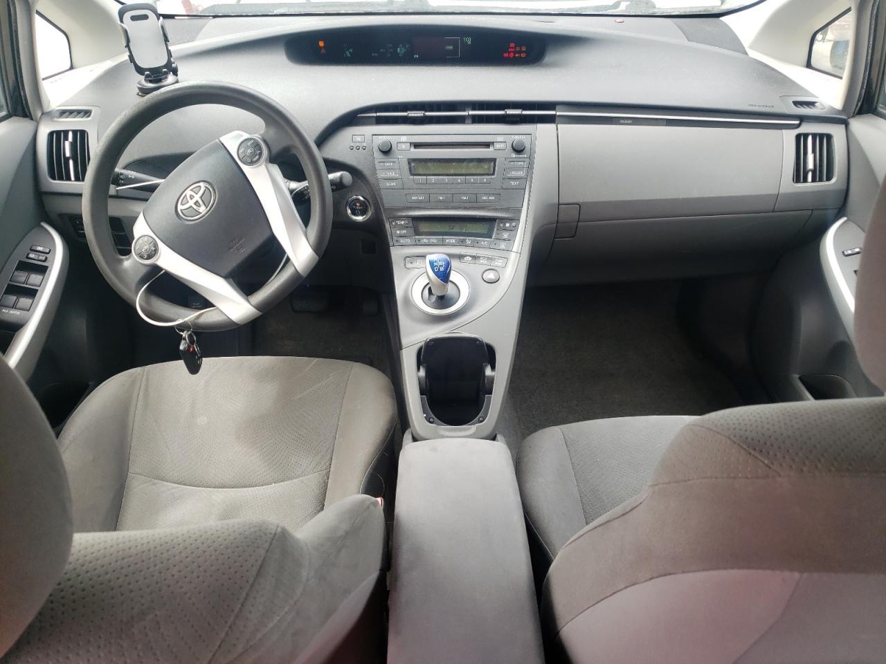 2010 TOYOTA PRIUS