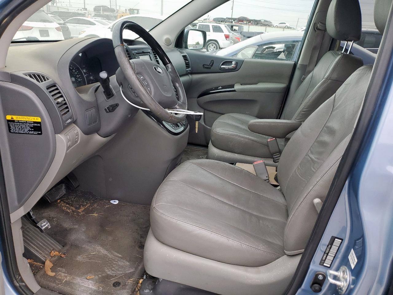2014 KIA SEDONA