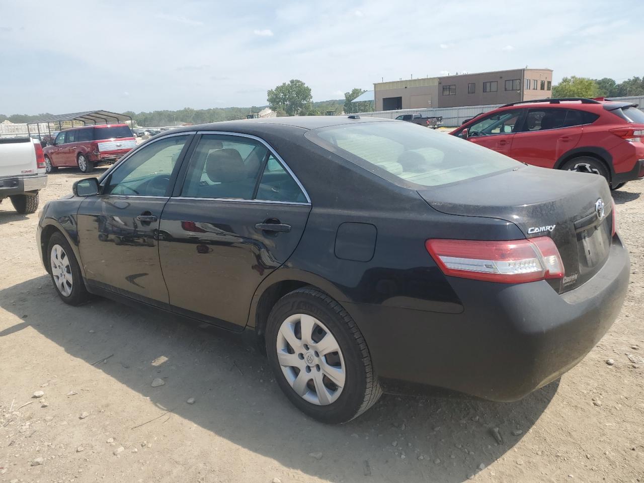 2010 TOYOTA CAMRY