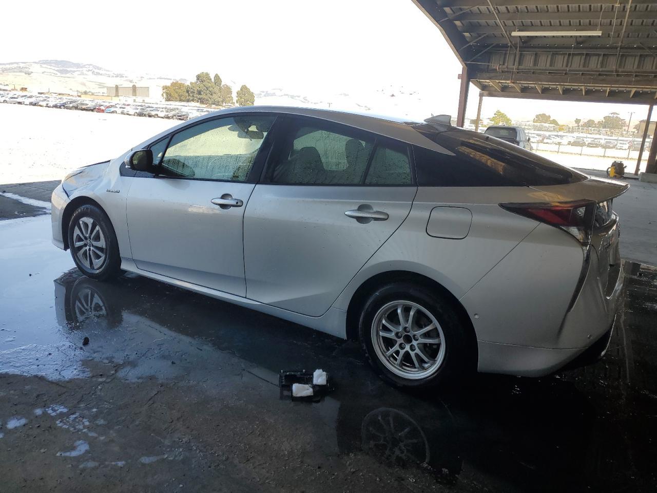 2018 TOYOTA PRIUS