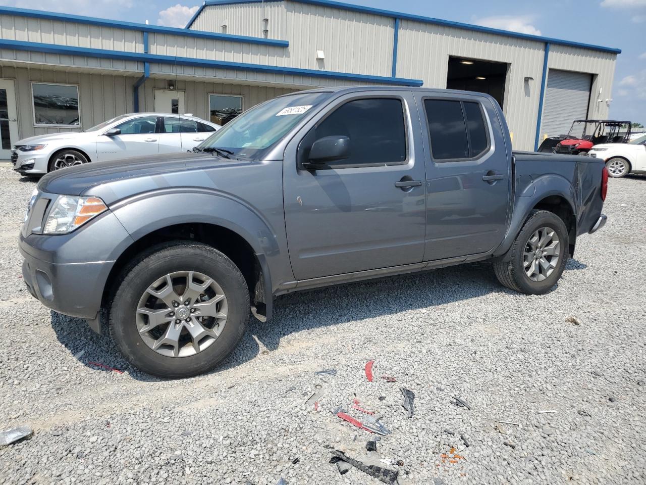 2020 NISSAN Frontier