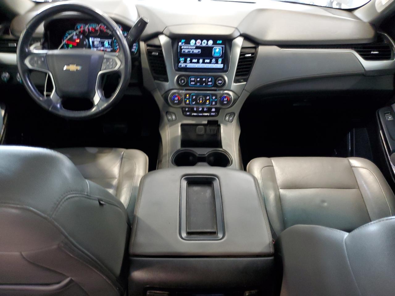 2018 CHEVROLET Suburban