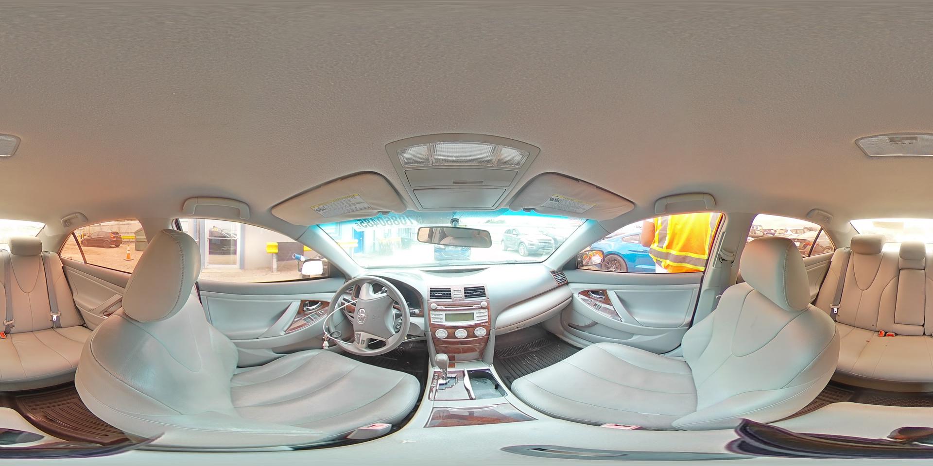 2011 TOYOTA CAMRY