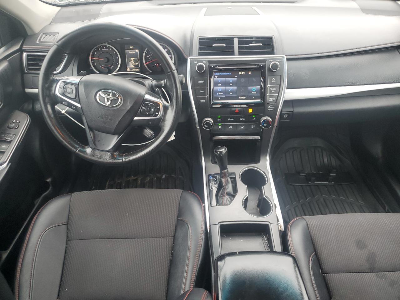 2016 TOYOTA CAMRY