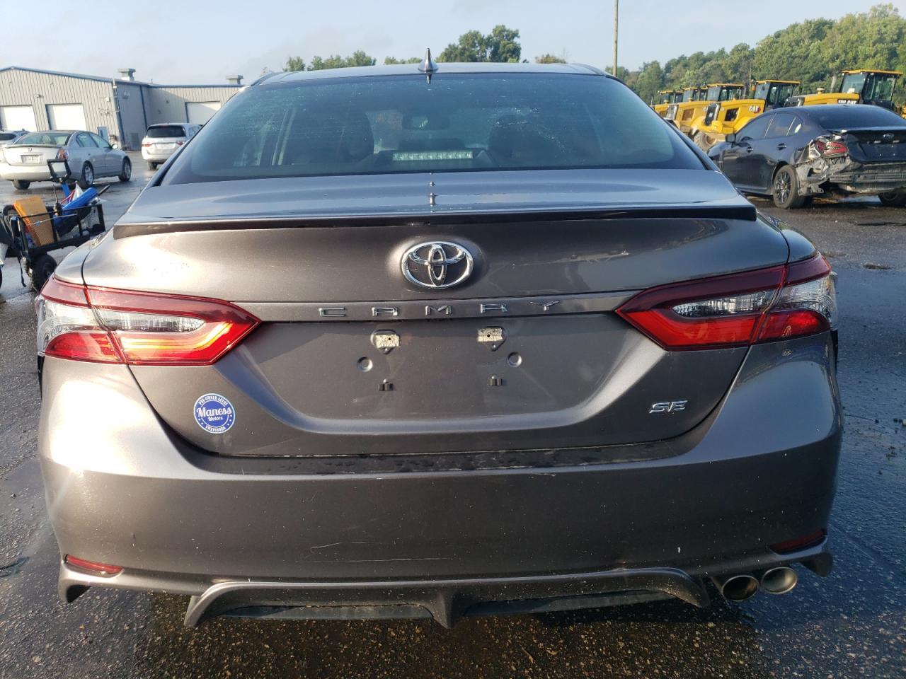 2022 TOYOTA CAMRY