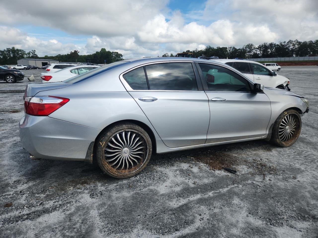 2015 HONDA ACCORD