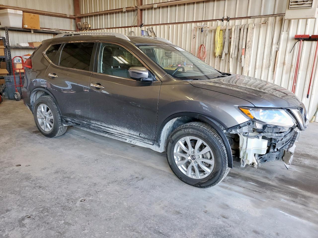 2018 NISSAN ROGUE