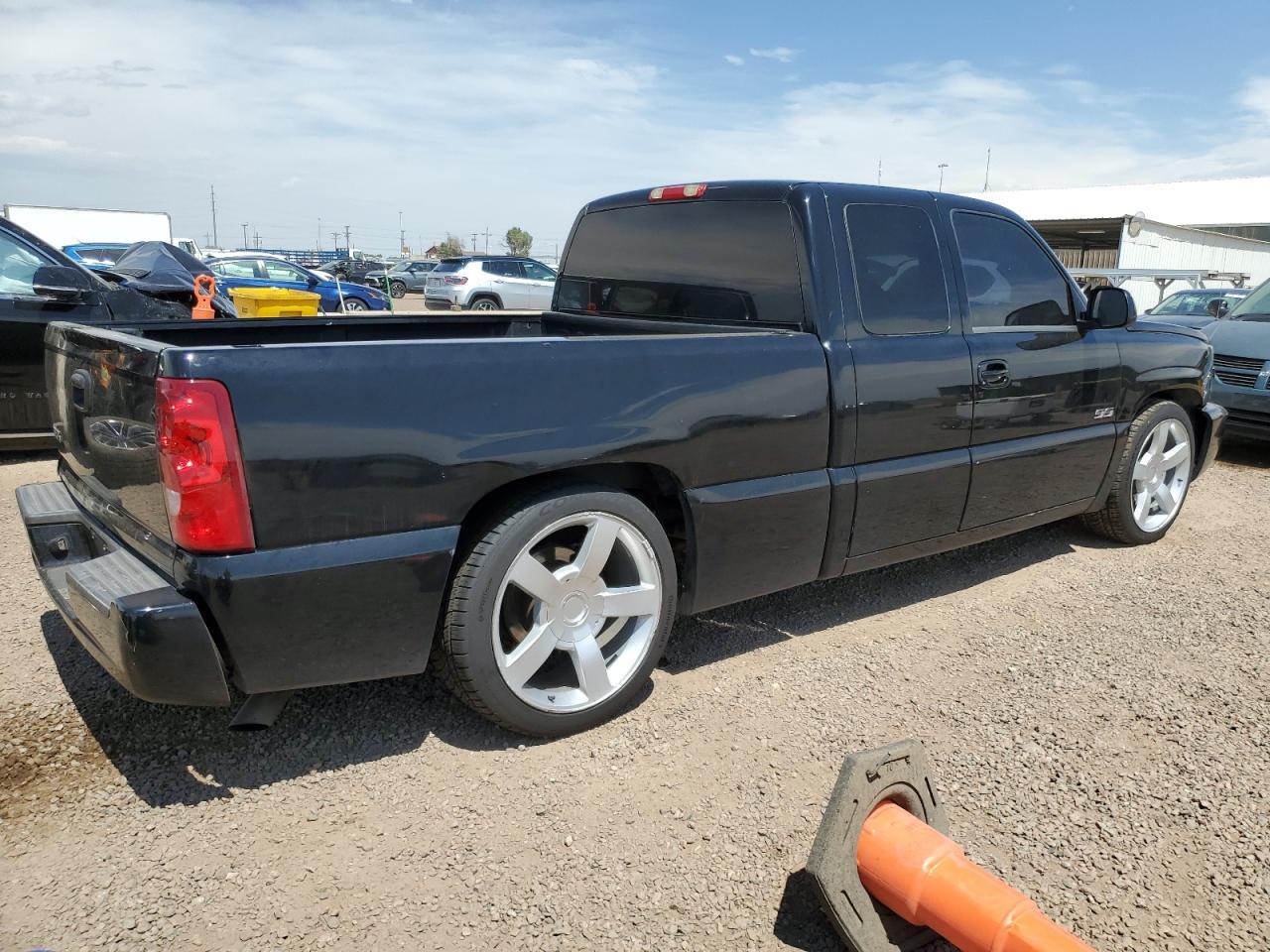 2003 CHEVROLET Silverado