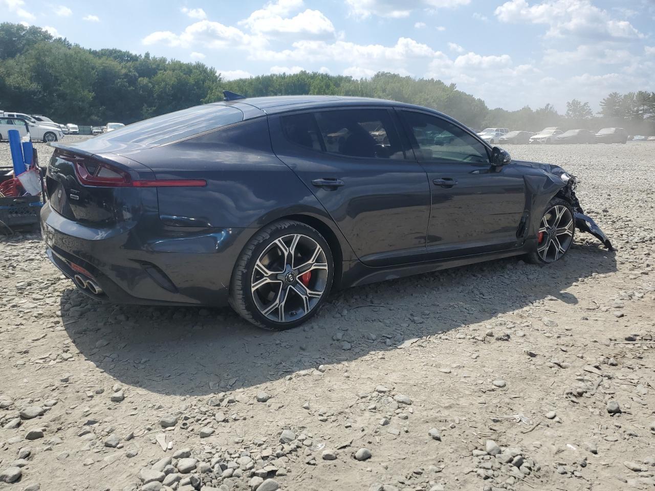 2021 KIA Stinger