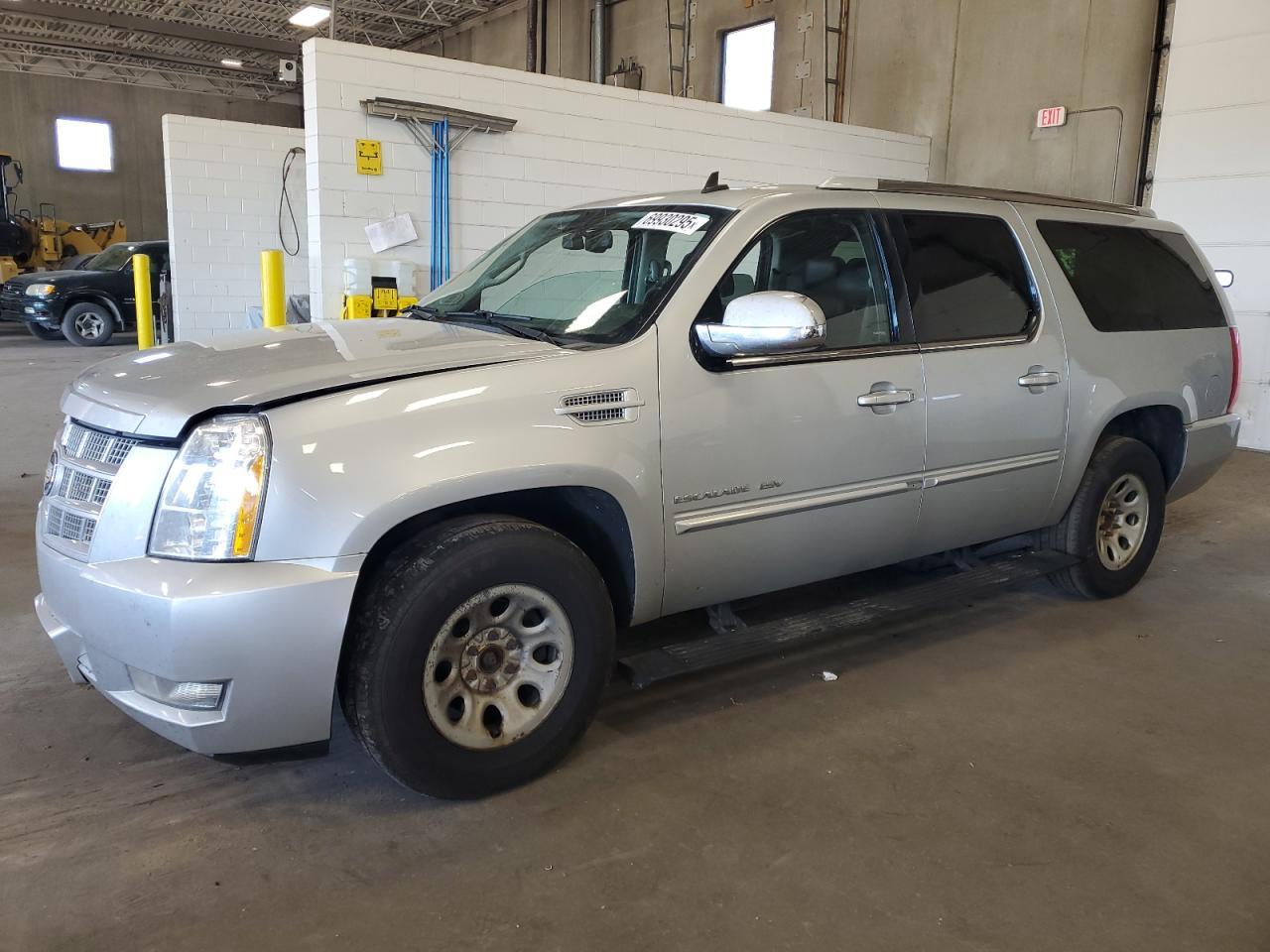 2013 CADILLAC ESCALADE