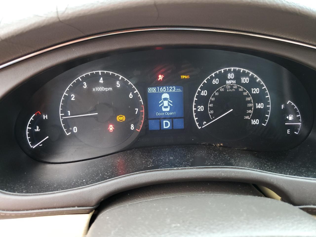2009 HYUNDAI GENESIS