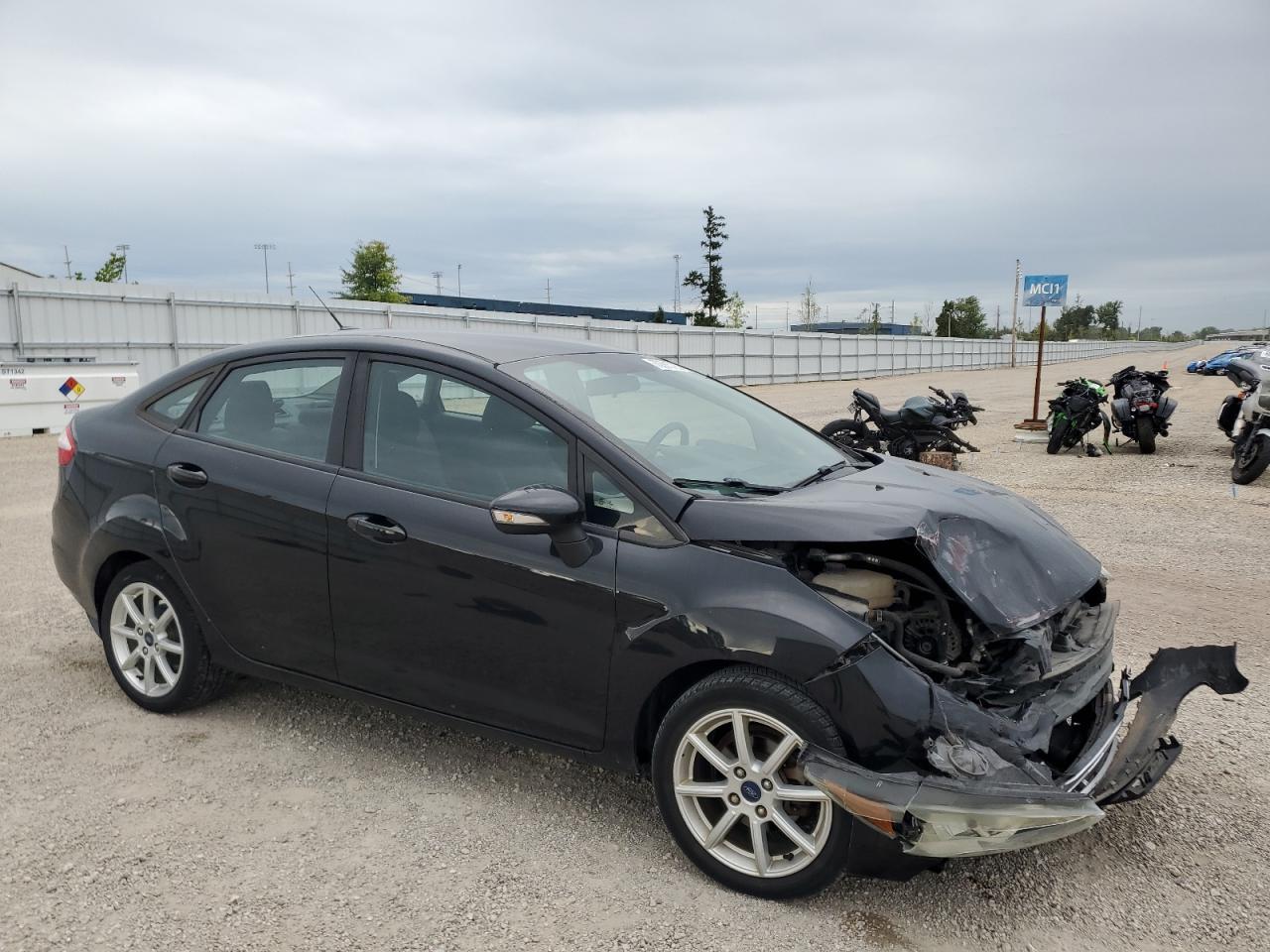 2015 FORD Fiesta