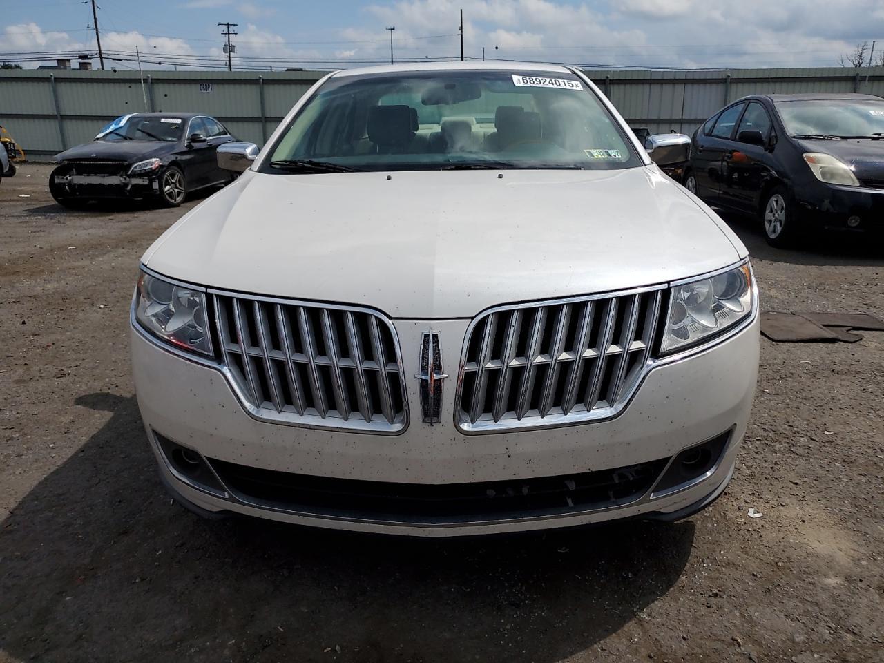 2012 LINCOLN MKZ