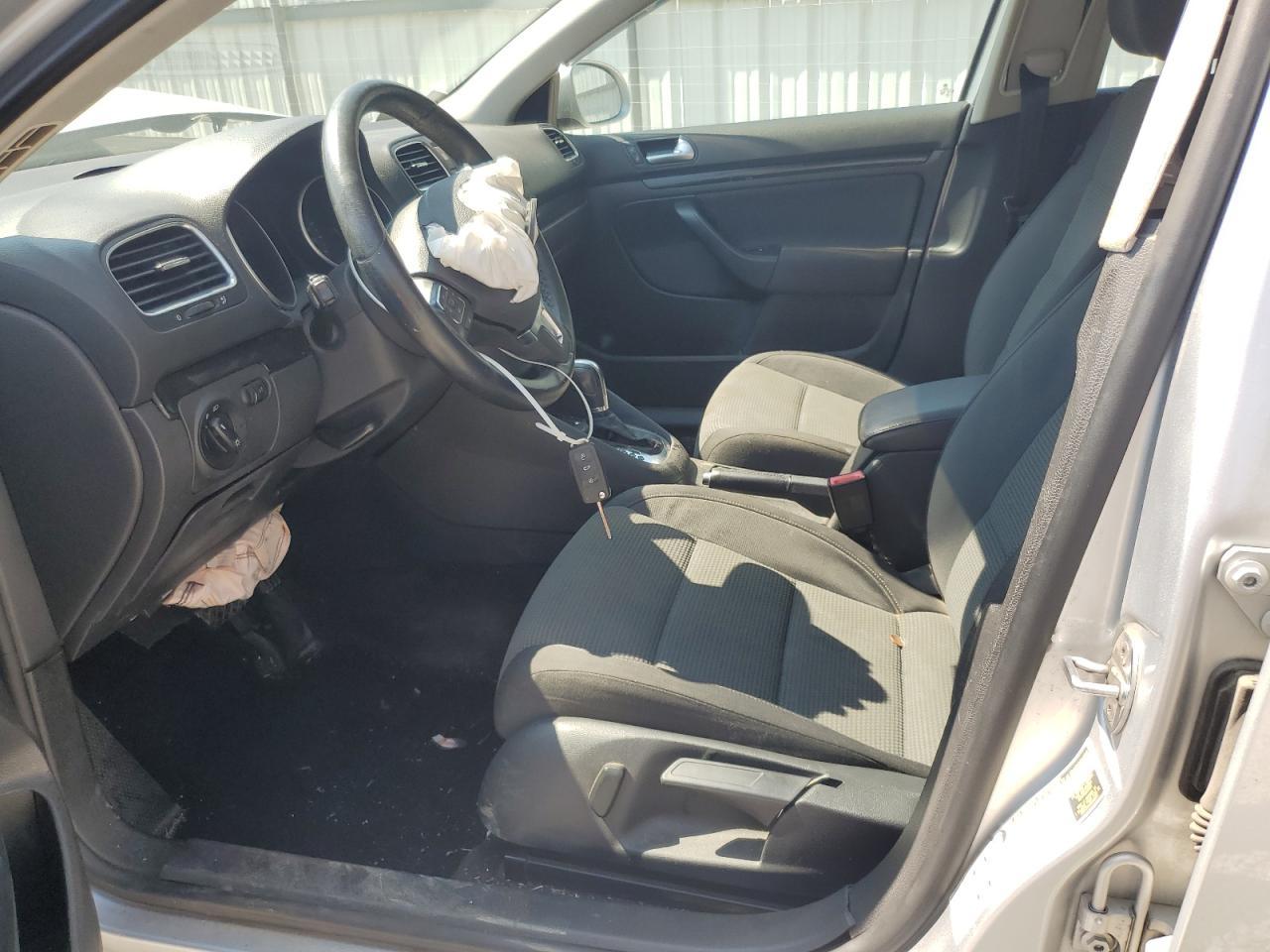 2013 VOLKSWAGEN JETTA