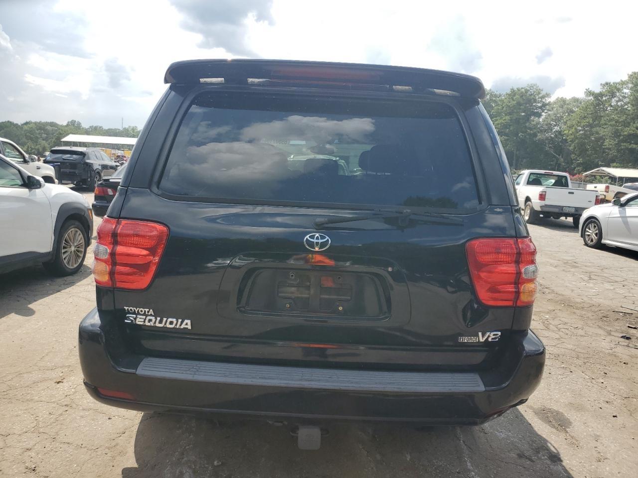 2002 TOYOTA Sequoia