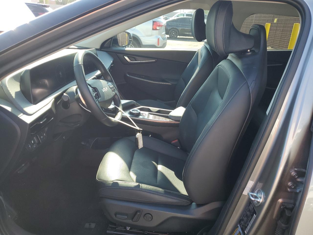 2023 KIA EV6