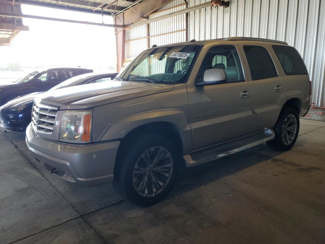 2005 CADILLAC ESCALADE