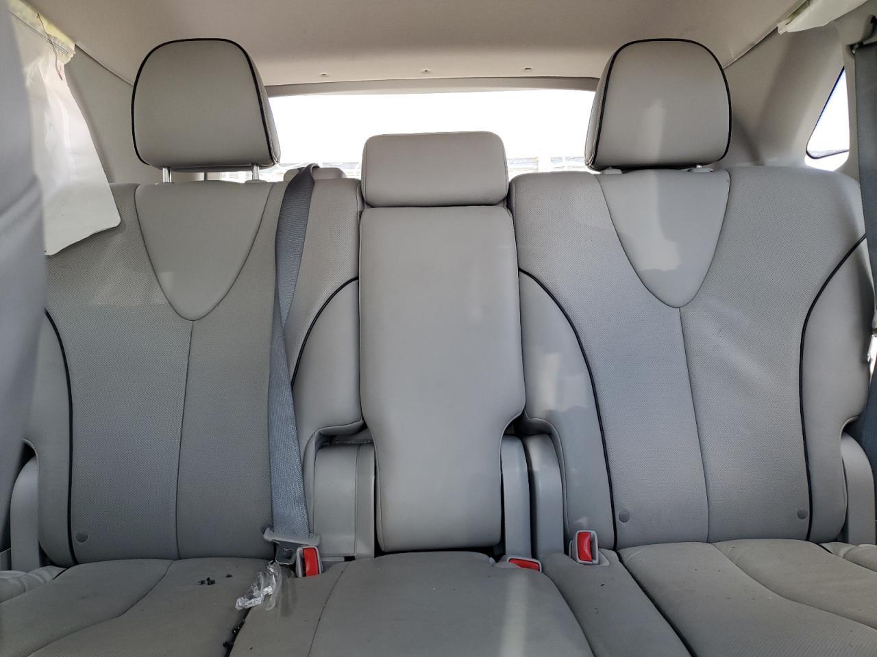 2015 TOYOTA VENZA