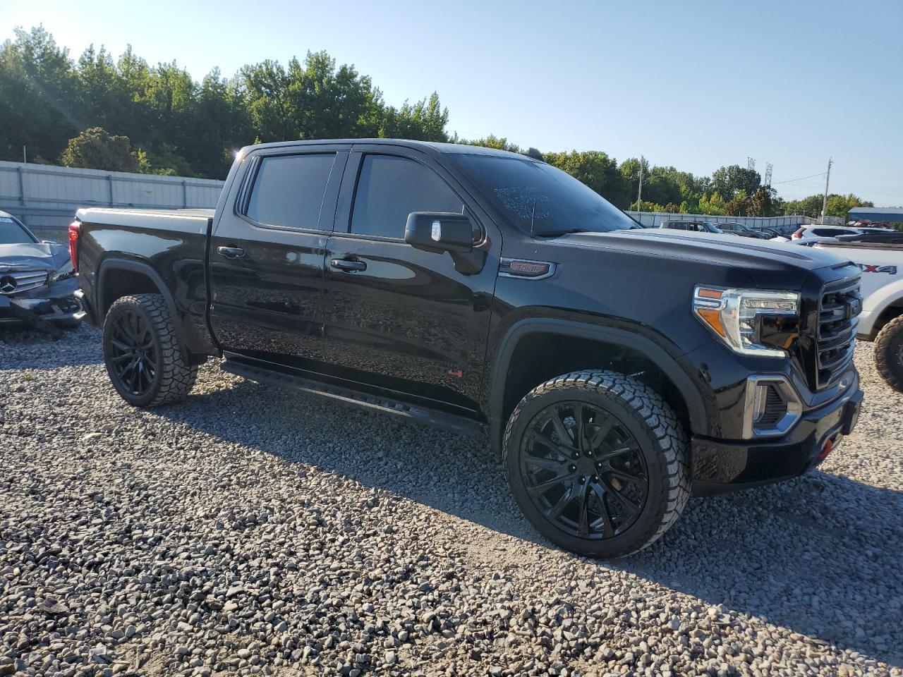2022 GMC Sierra