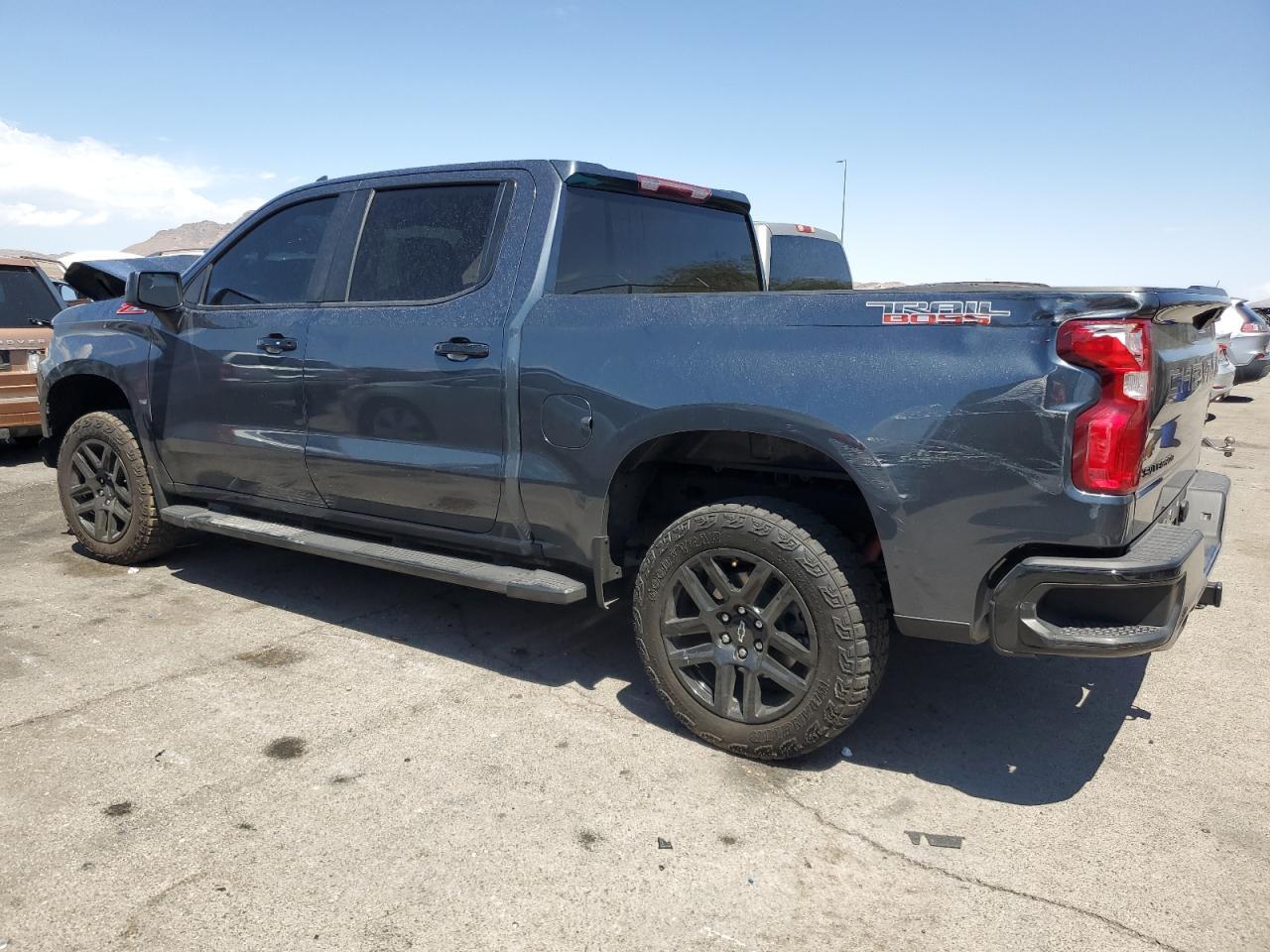 2021 CHEVROLET Silverado