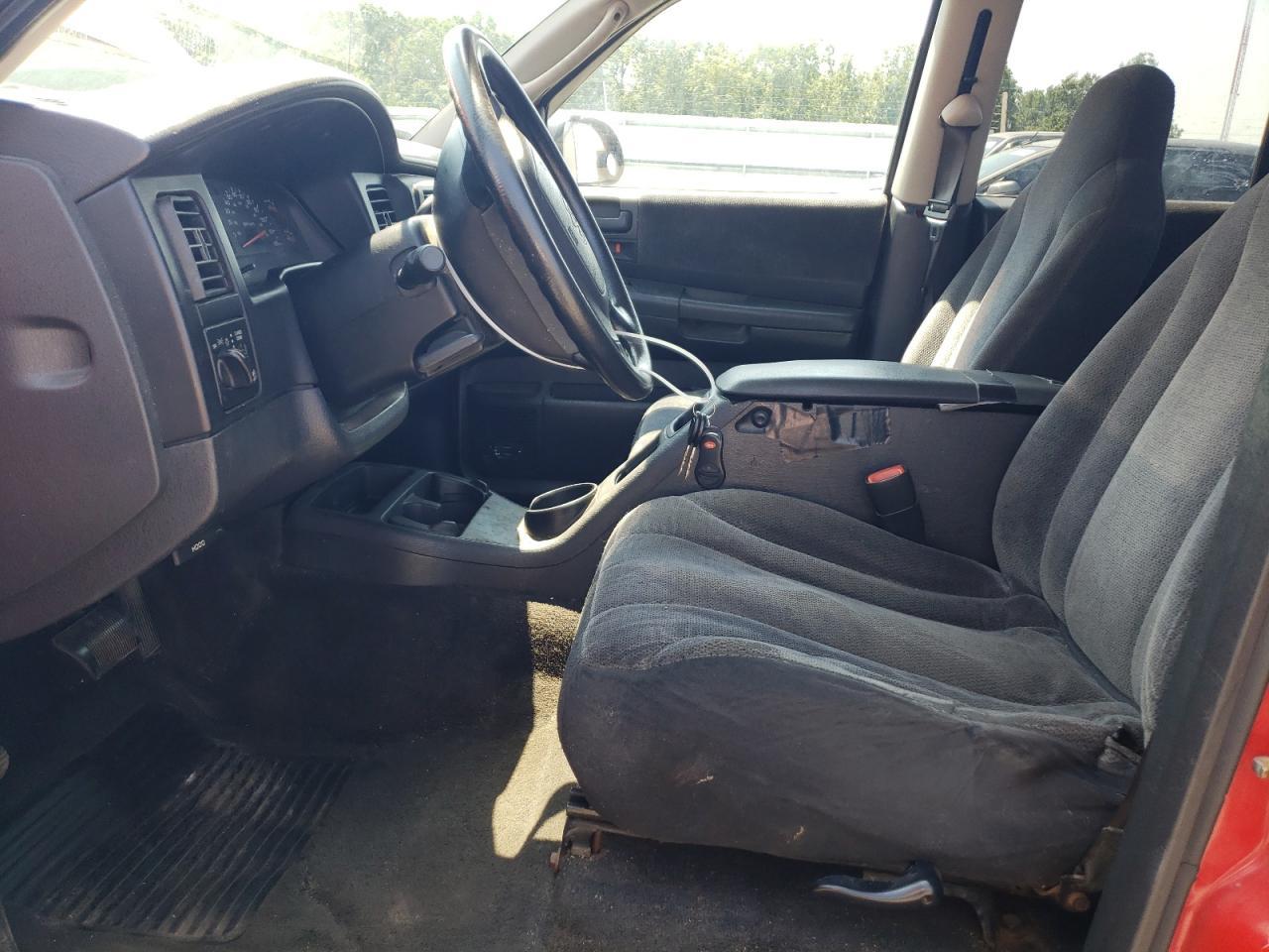 2004 DODGE Dakota